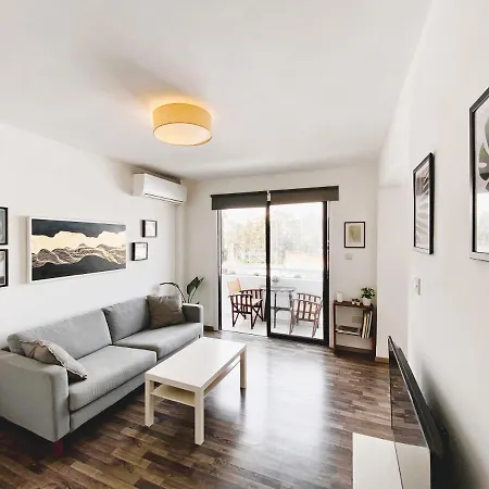 Modern Studio 22 Larnaka